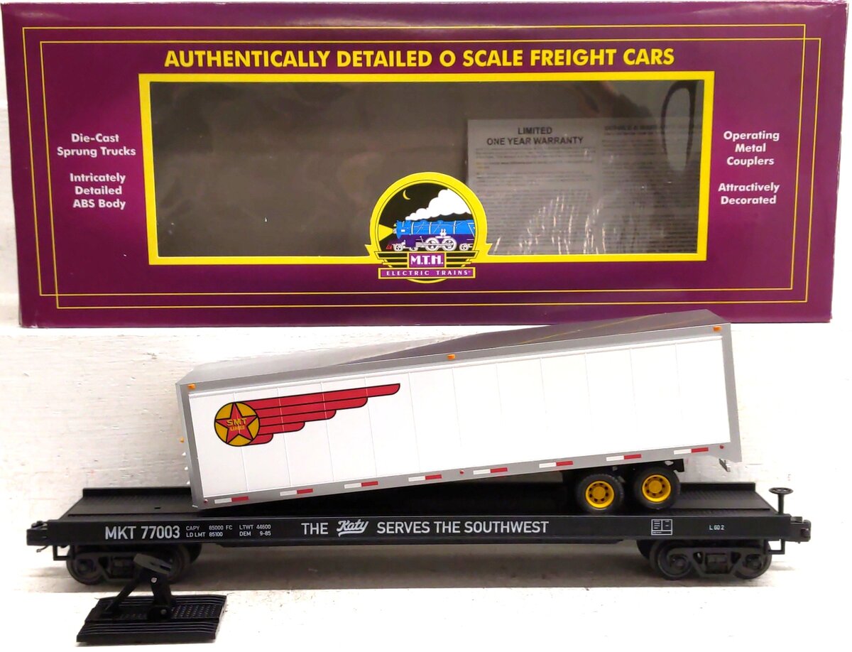 MTH 20-95215 O Missouri Kansas & Texas Railway Flat Car Black with 40’ Trailer  EX/Box