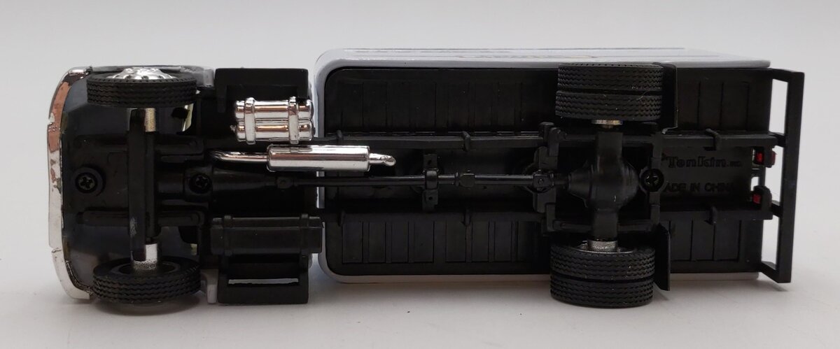 Tonkin 1:53 Scale Freightliner Business Class Truck - Ryder Truck Rentals EX/Box