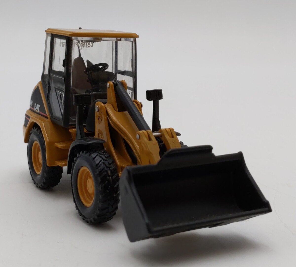 Norscot 55125 1:50 Scale Diecast Caterpillar 906 Compact Wheel Loader LN/Box
