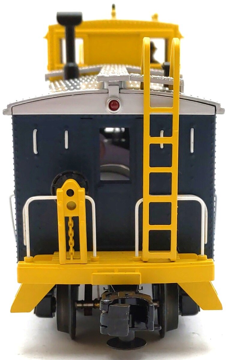MTH 30-77007 O Gauge Santa Fe RailKing Offset Steel Caboose Car #2243 LN/Box