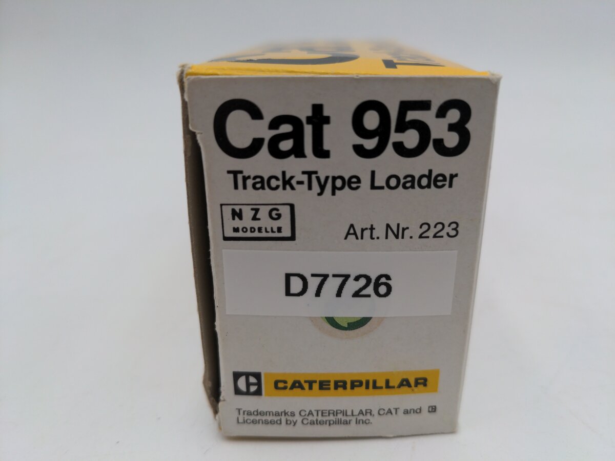 NZG 223 1:50 Caterpillar 953 Track-Type Loader/Box