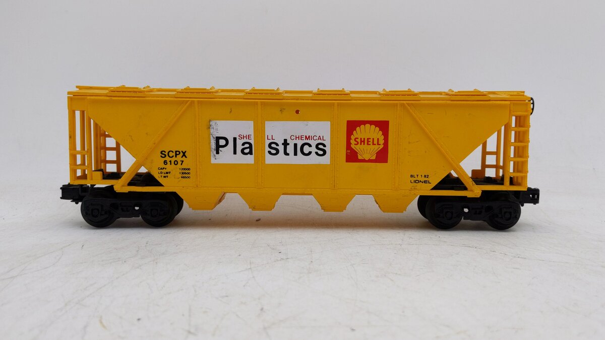 Lionel 6-6107 O Gauge Shell 4-Bay Covered Hopper EX