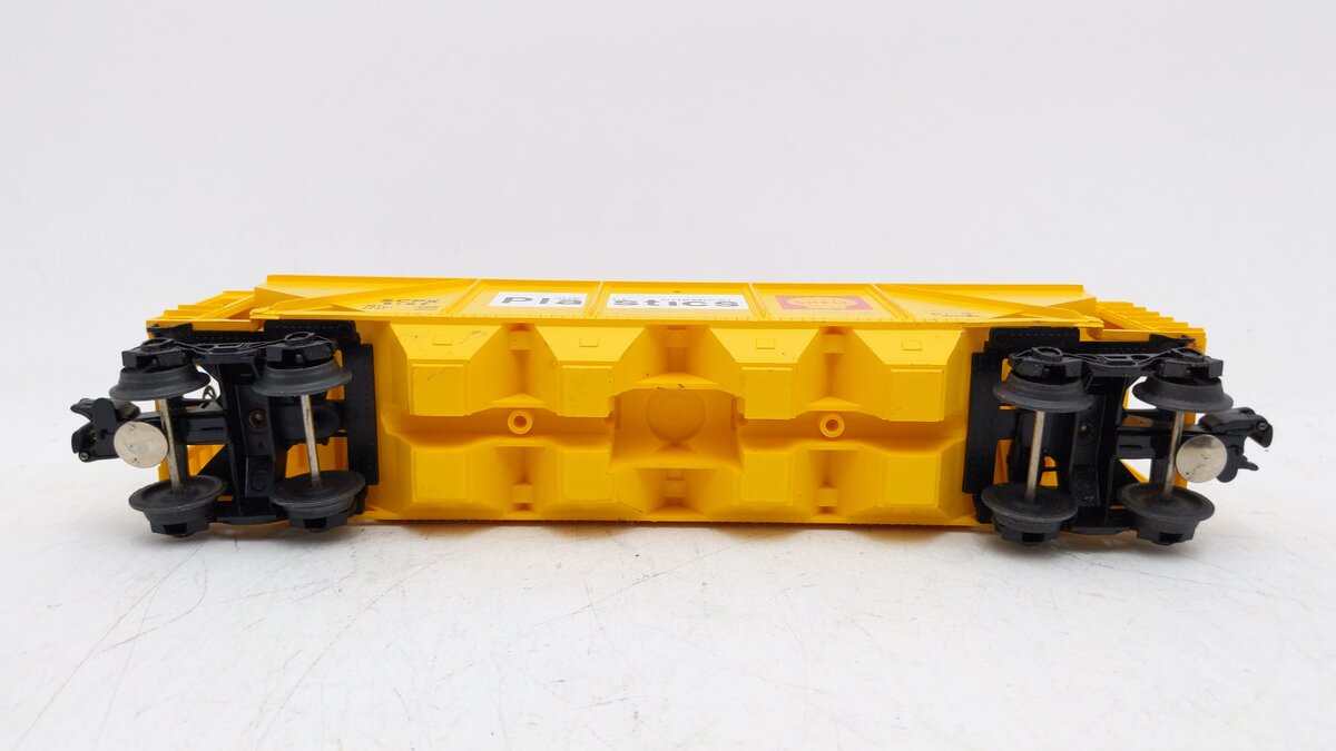 Lionel 6-6107 O Gauge Shell 4-Bay Covered Hopper EX