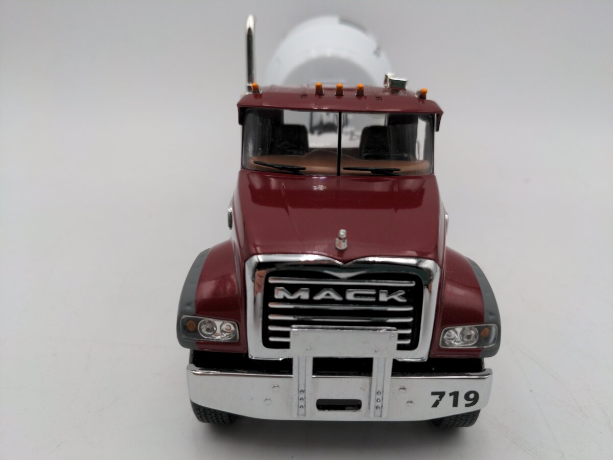 First Gear 10-3931 1:34 Mack Granite MP with McNeilus Bridgemaster Mixer LN/Box