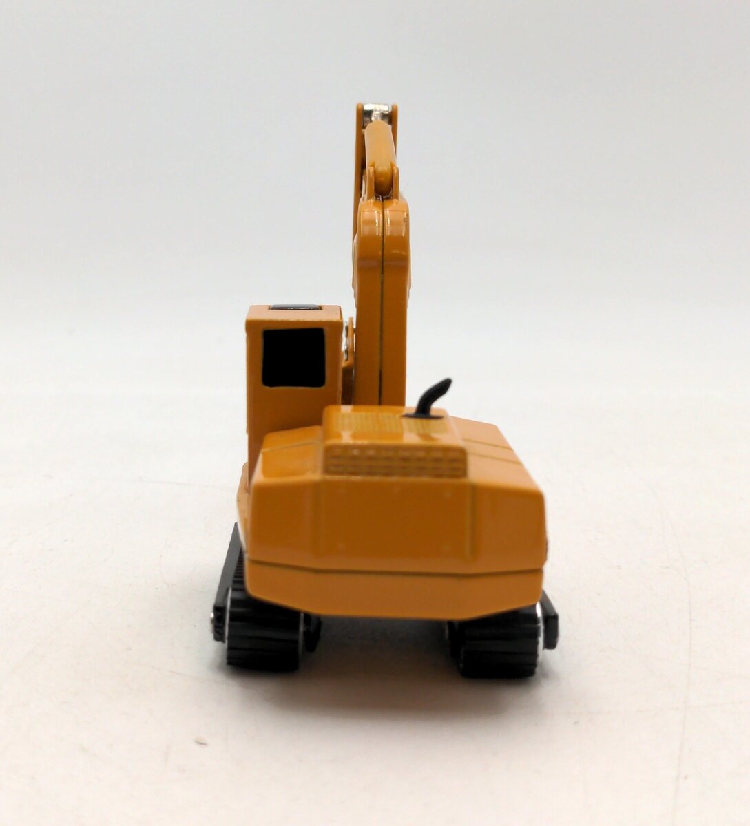 Ertl 1:64 Scale John Deere Excavator LN