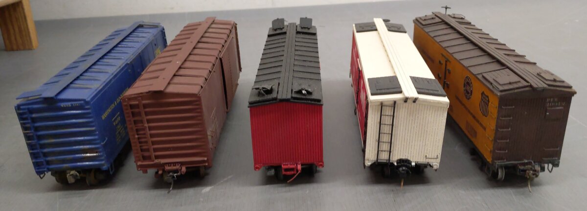 Assorted S Gauge Custom Refrigerator Cars [5] #2561 #4206 #96754 #20072 EX