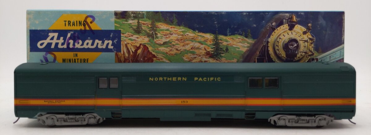 Athearn 1786 HO Scale Northern Pacific Full Baggage Kit #153-Assembled EX/Box