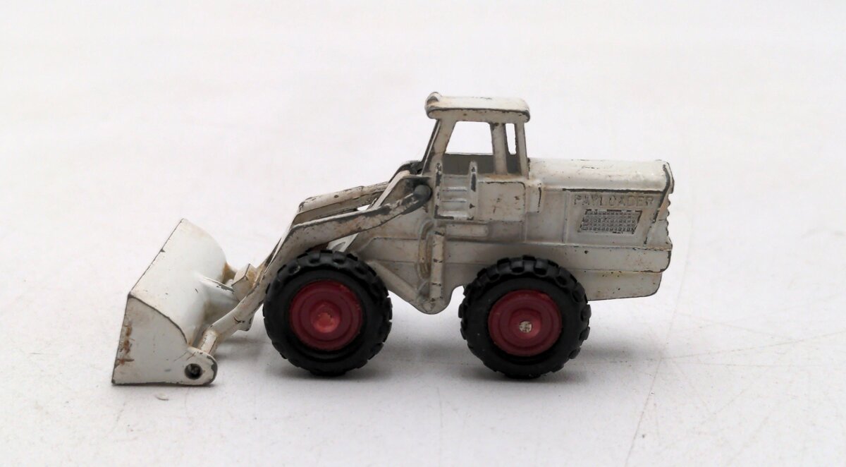 Dinky 8105 1:87 Scale Payloader White VG