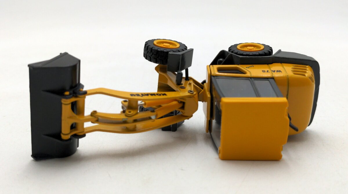 Conrad 2432 1:50 Scale Komatsu WA 75 Wheel Loader EX