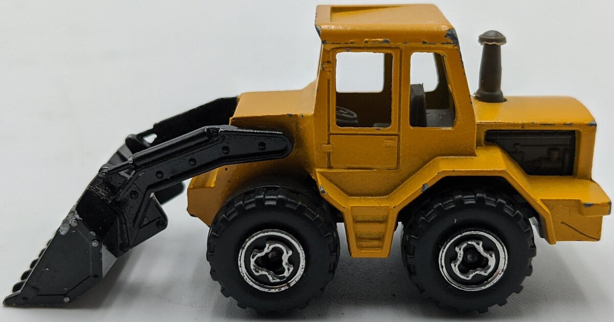 Majorette 263 1:87 Tracto-Pelle Rubber Tire Loader Yellow