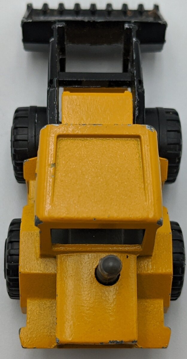 Majorette 263 1:87 Tracto-Pelle Rubber Tire Loader Yellow