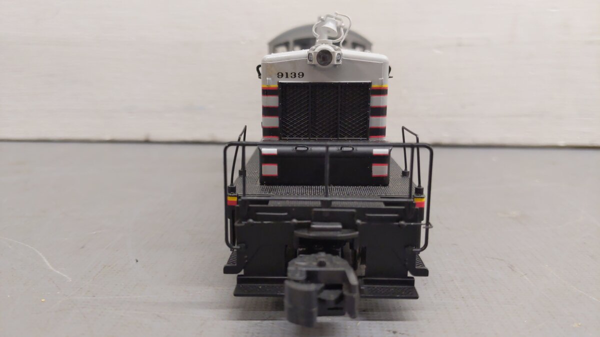 S-Helper 01230 S Scale Chicago Burlington & Quincy Diesel Locomotive #9139 EX/Box