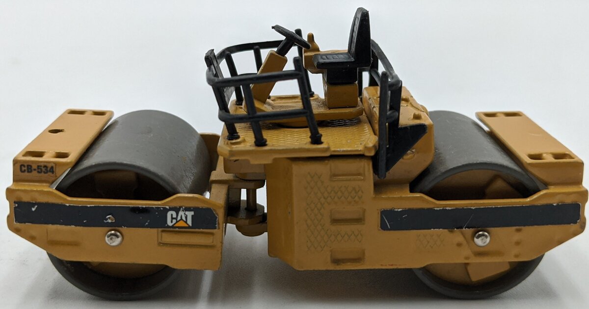 Joal 248C 1:50 Caterpillar CB534 Roller