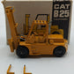 NZG 124 1:87 CAT B25 Lift Truck/Box