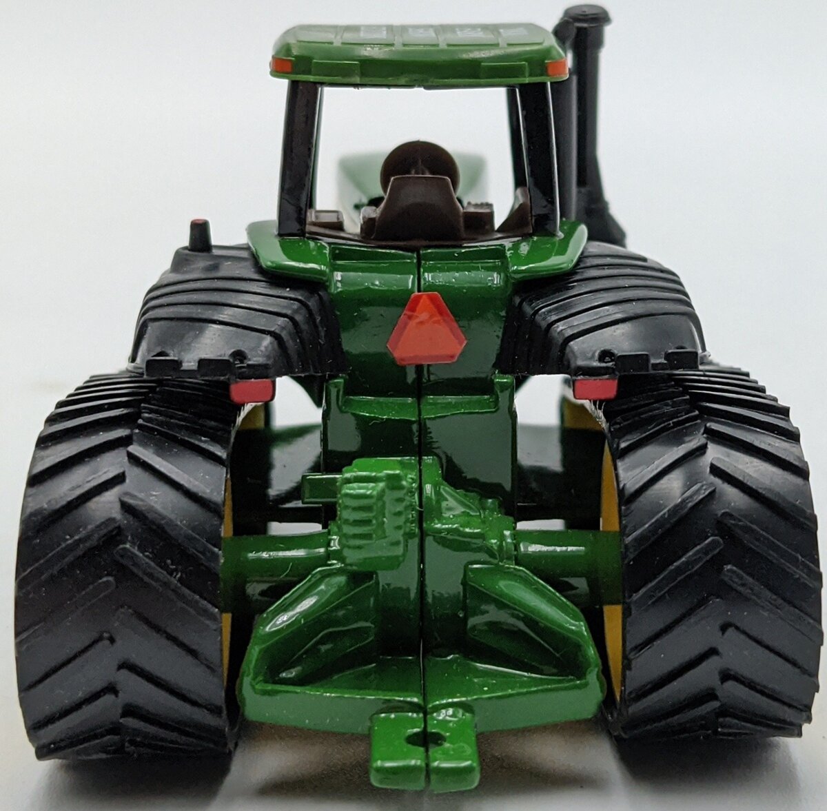 Ertl 15113A 1:64 John Deere 9300T Farm Tractor NIB