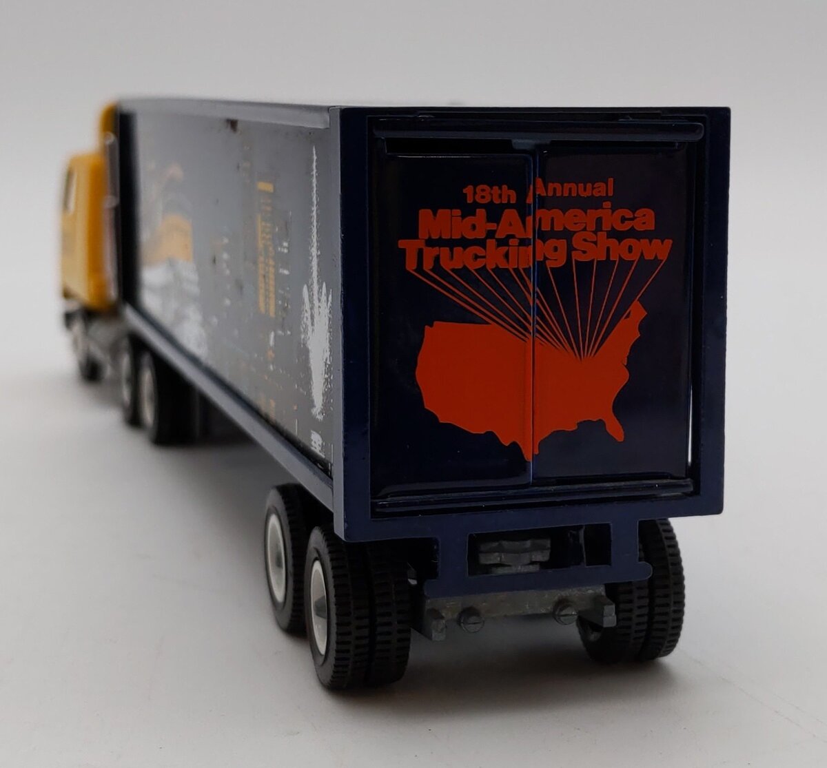Winross 1:64 Scale Mack Mid-America Truck Show Louisville Cargo 1989 LN/Box