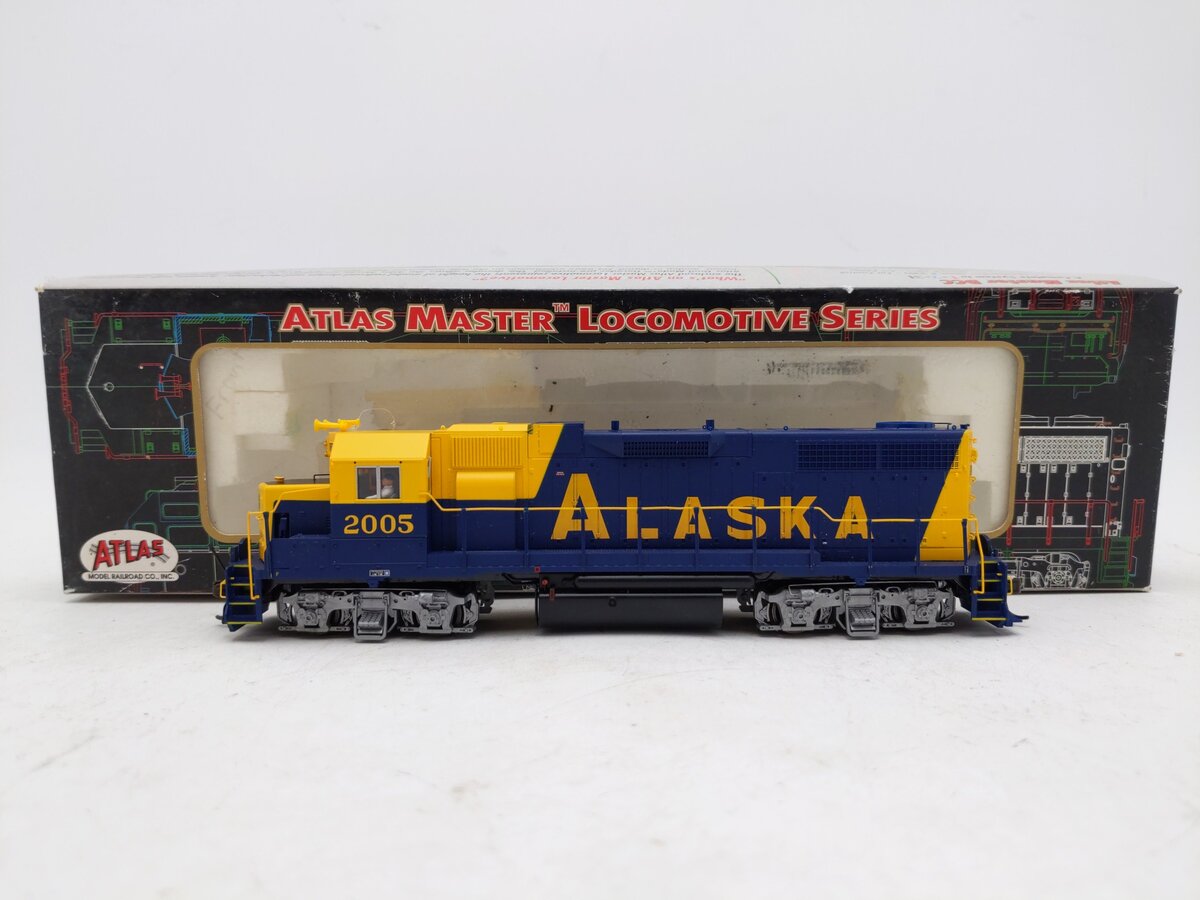 Atlas 8980 HO Scale Alaska GP-38 Diesel Locomotive #2005 EX/Box