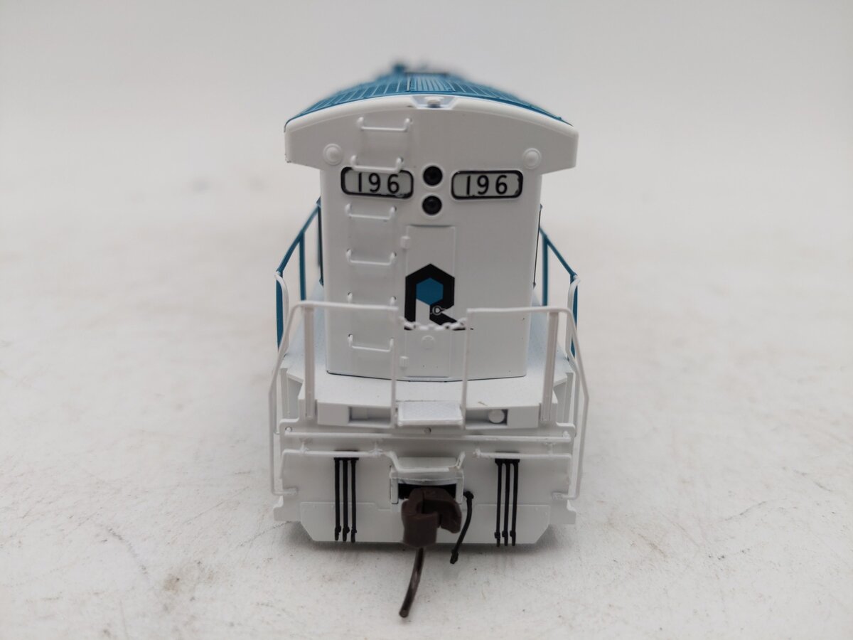 Atlas 10003802 HO Rock Island U33B Locomotive LN/Box