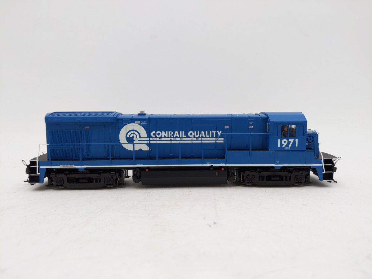 Atlas 8047 HO Scale Conrail Quality GE B23-7 Diesel Locomotive #1971 EX/Box