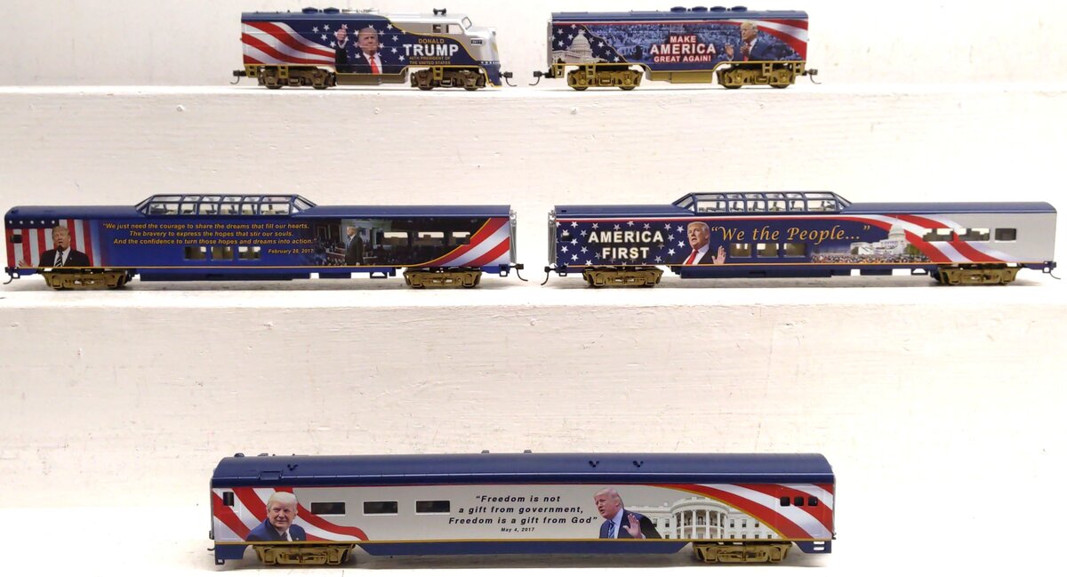 Hawthorne Village HO Scale President Trump Diesel Train Set EX