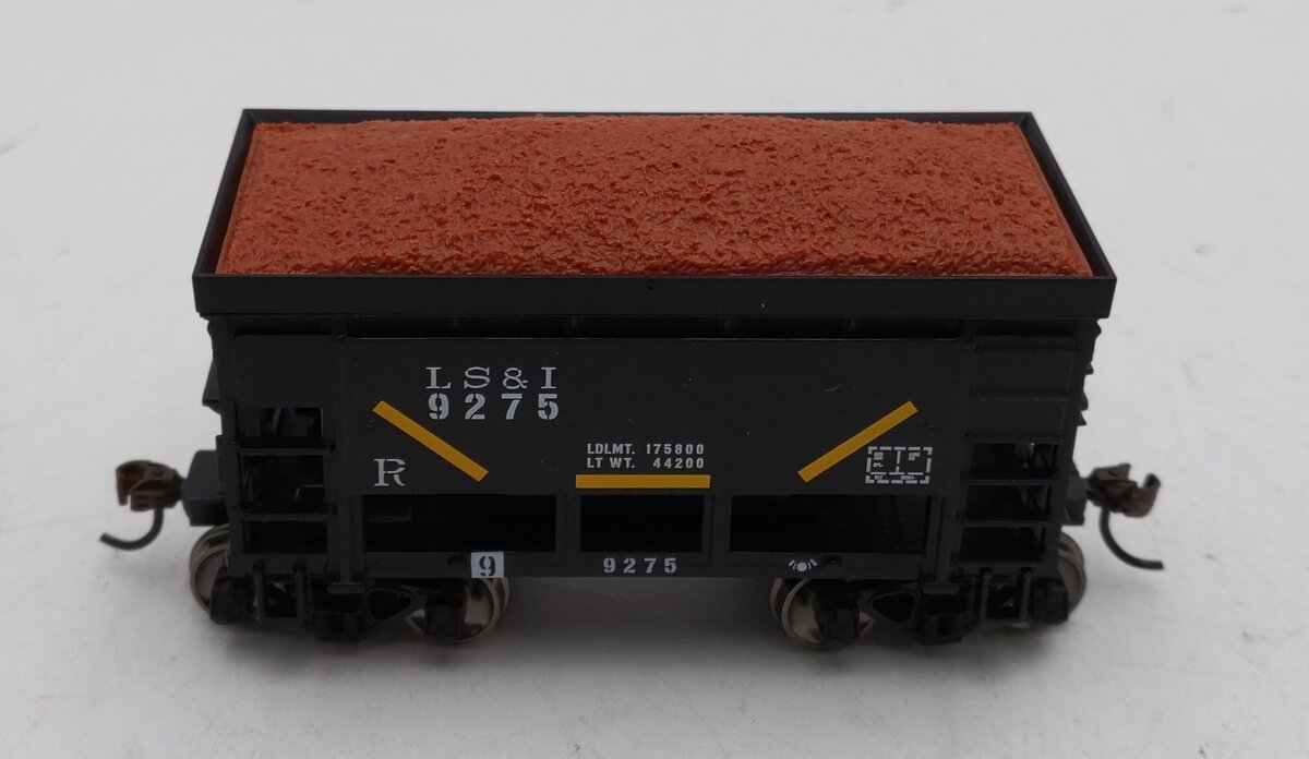 Roundhouse 87147 HO Lake Superior & Ishpeming 24' Ribbed Ore Car w/Load #9275