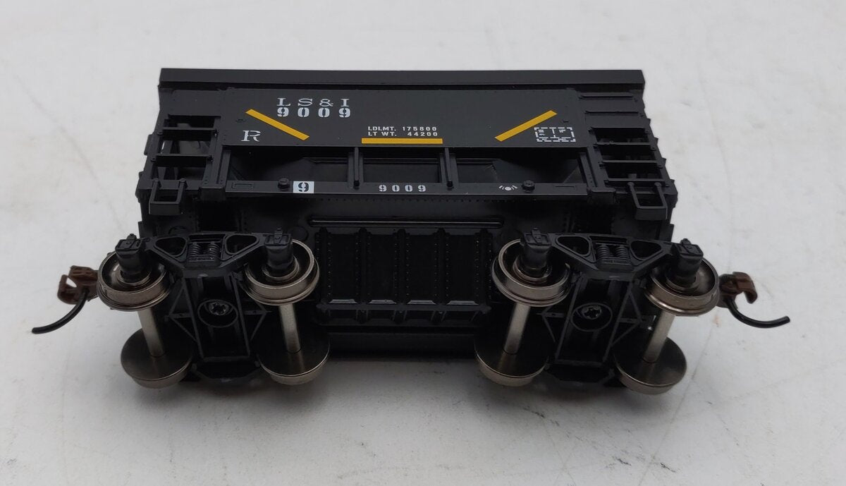 Roundhouse 87145 HO 24' Ribbed Ore Car w/Load, LS&I #9009