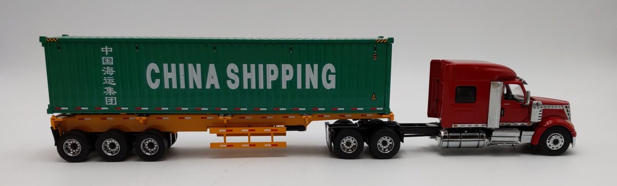 DieCast Masters1:50 scale International LoneStar sleeper w/ Trailer & Container NIB