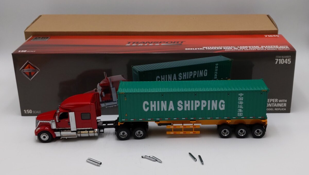 DieCast Masters1:50 scale International LoneStar sleeper w/ Trailer & Container NIB