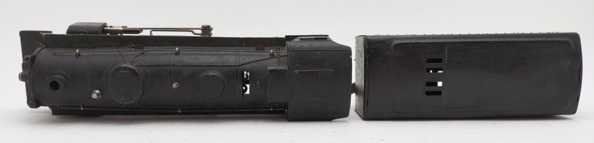 Lionel 1684 Vintage O Prewar 2-4-2 Steam Locomotive w/ 1689T Tinplate Tender VG
