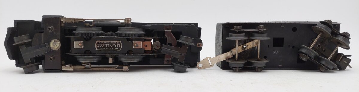Lionel 1684 Vintage O Prewar 2-4-2 Steam Locomotive w/ 1689T Tinplate Tender VG
