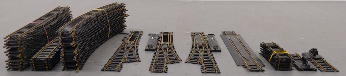 HO Scale Assorted Track Sections-Curve/Straight/Switches [44] EX
