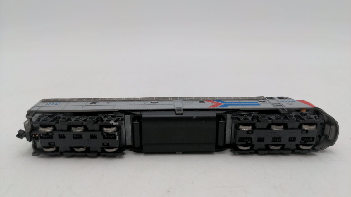 Kato 176-5341 N Scale Amtrak EMD E8A Diesel #310 - Phase I VG/Box