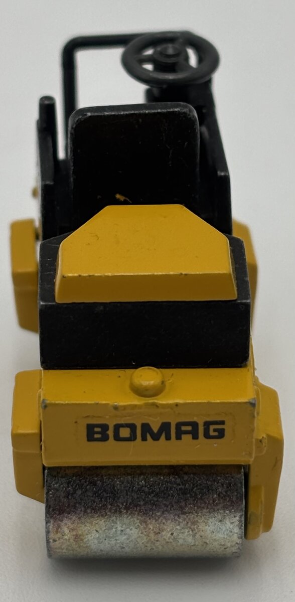 NZG 271 1:50 Bomag BW 75 Road Roller EX/Box