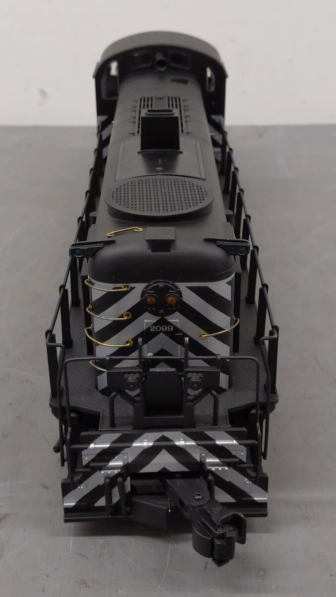 Aristo-Craft 22203 G Scale Santa Fe RS-3 Diesel Engine #2099 EX