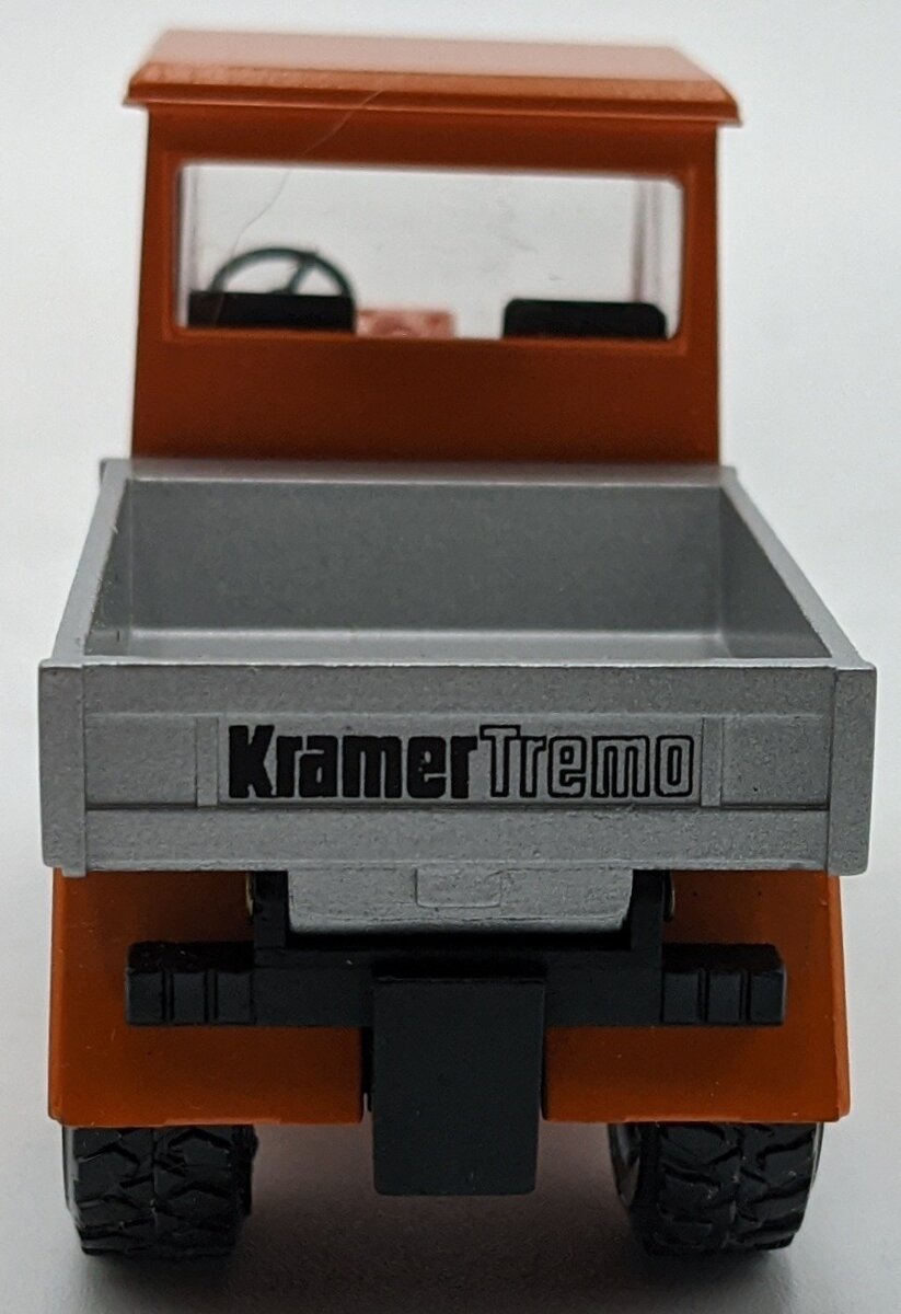 NZG 300 1:35 1987 KRAMER 601 Tremo Truck/Box