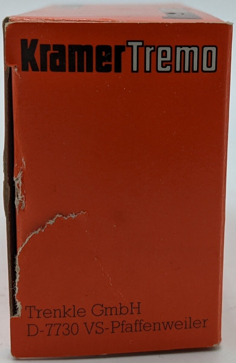 NZG 300 1:35 1987 KRAMER 601 Tremo Truck/Box