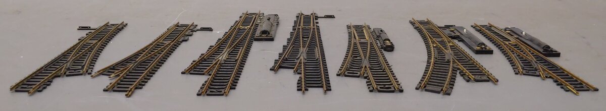 HO Scale Assorted Right & Left Switches [7] EX
