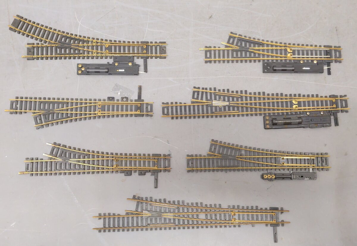 HO Scale Assorted Right & Left Switches [7] EX