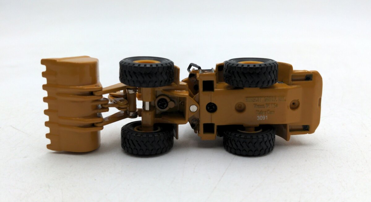 Norscot 55109 1:87 Caterpillar 966G Series II Wheel Loader LN