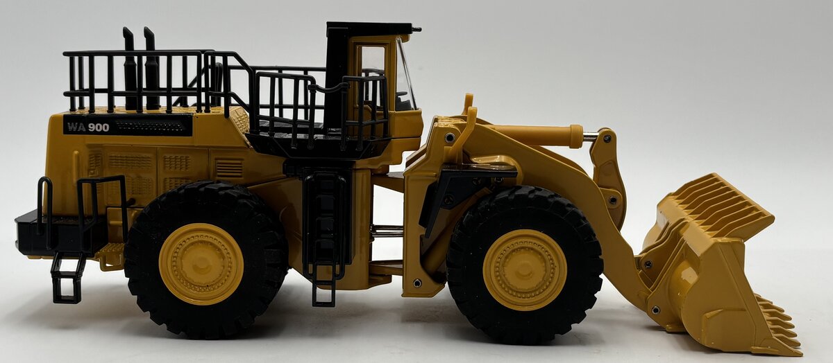Joal 265 1:50 Scale Komatsu WA900-3 Avance Wheel Loader Die Cast Metal EX/Box