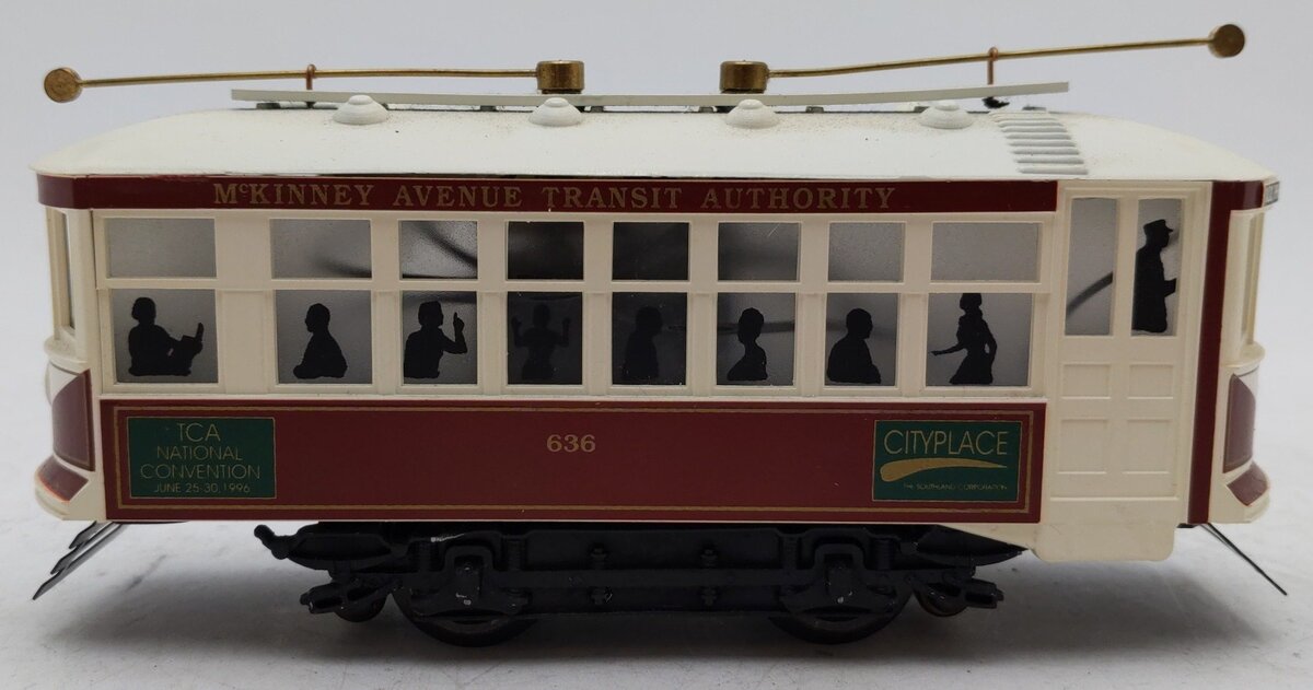 Bowser 636 O Gauge TCA 42nd Conventional McKinney Avenue Birney Trolley - 3 Rail EX