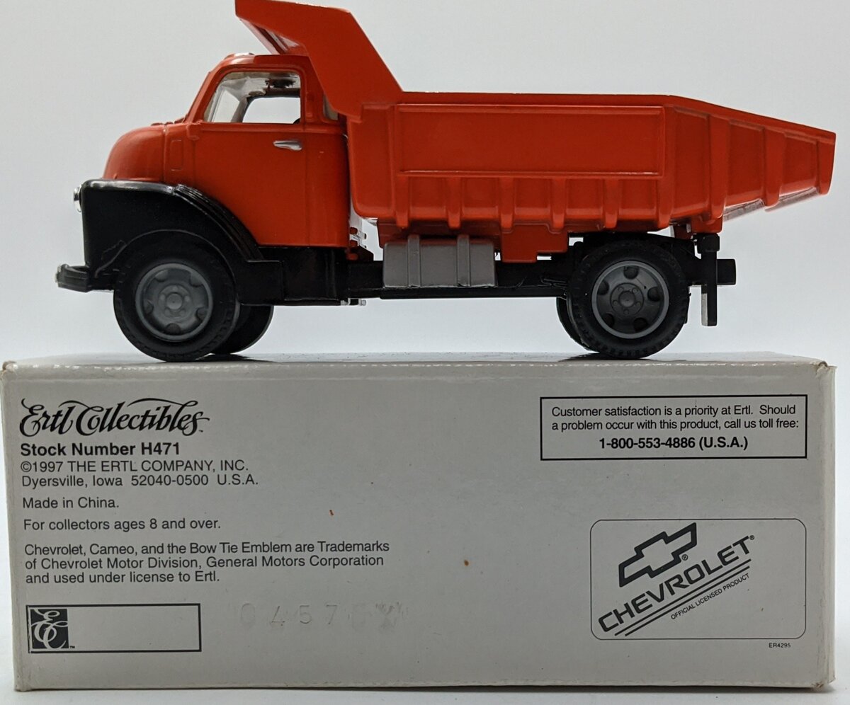 Ertl H471 1950 Chevy Dump Truck NIB
