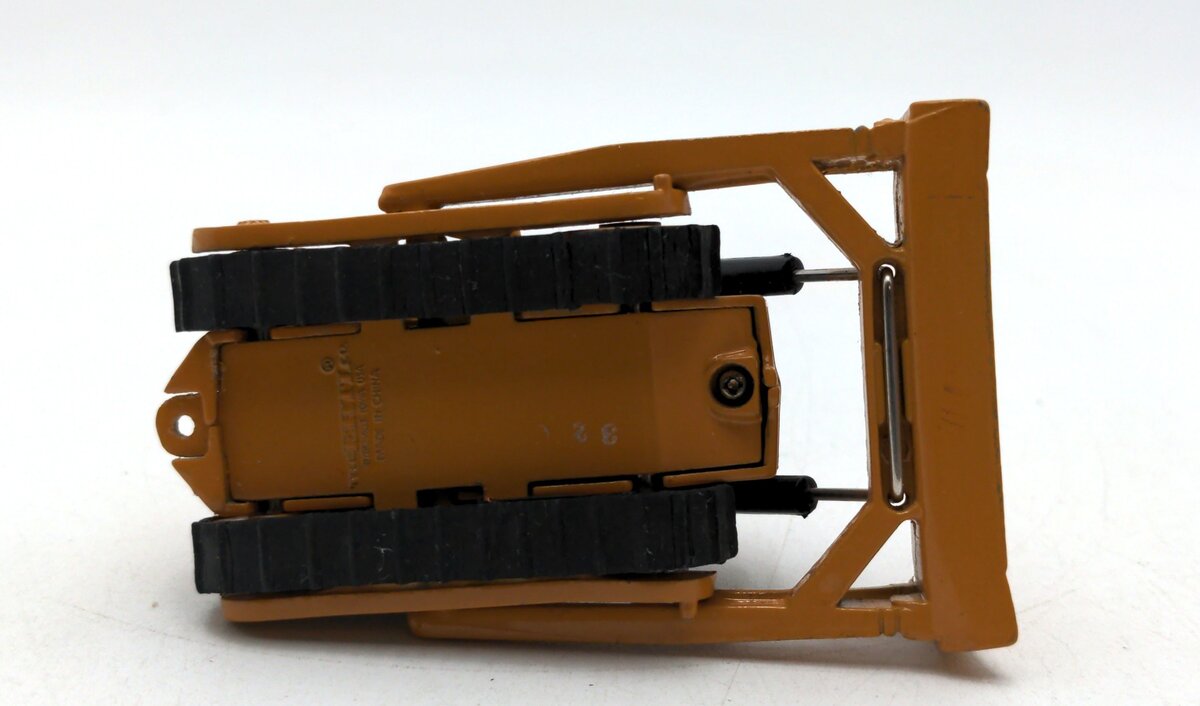 Ertl 1851 1/64 Scale International Harvester TD20E Dozer EX