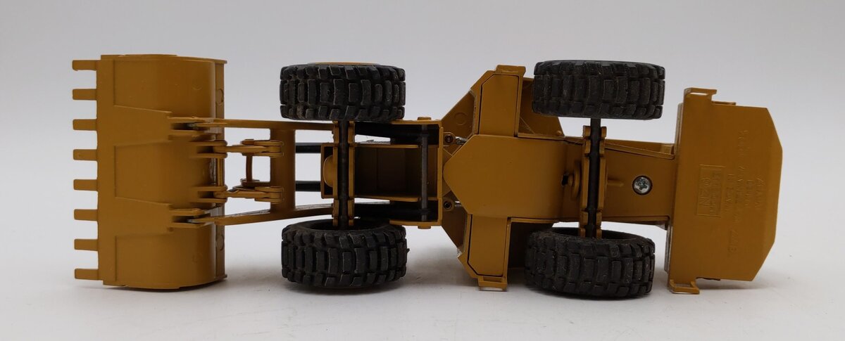 NZG Modelle 1:50 Scale Caterpillar 988F Wheel Loader LN/Box