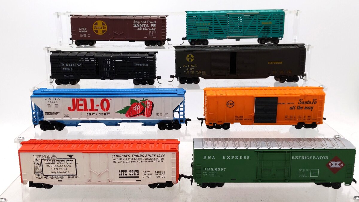 Tyco & Other HO Scale Assorted Freight Cars [8] EX
