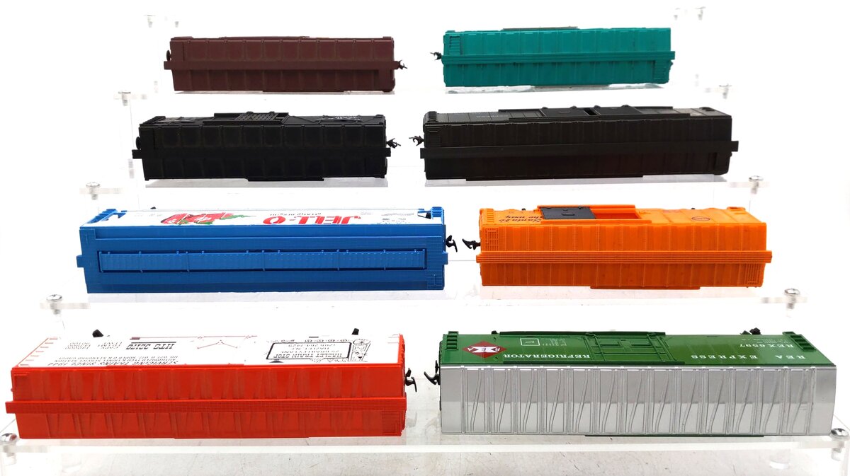 Tyco & Other HO Scale Assorted Freight Cars [8] EX