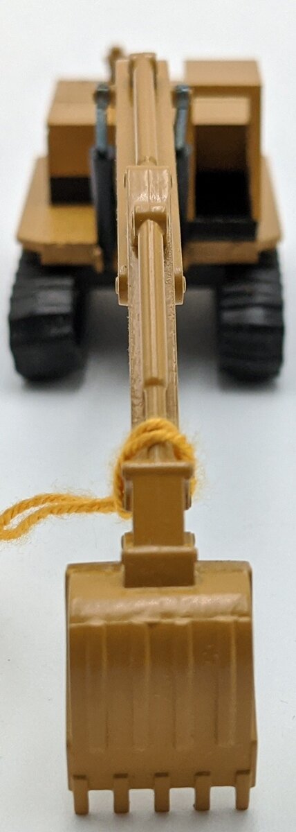NZG 143 1:87 Caterpillar 225 Excavator NIB