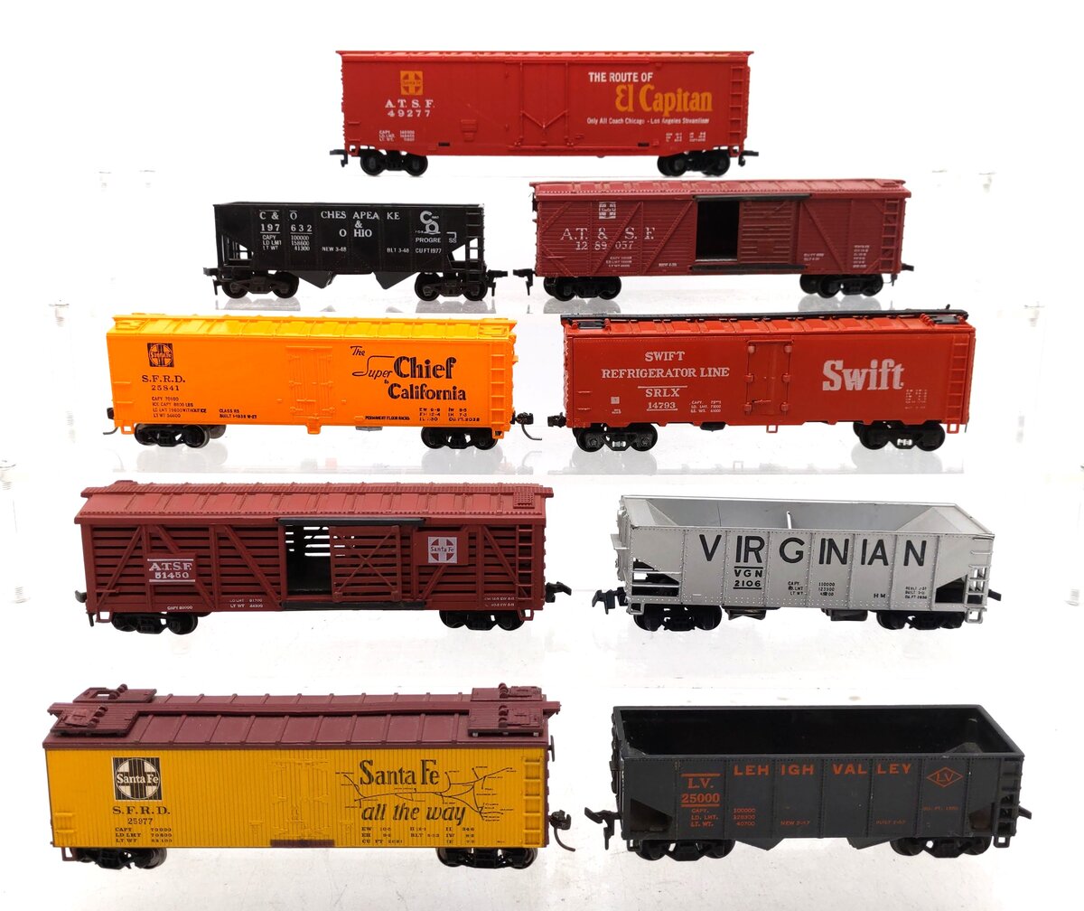 Tyco & Other HO Scale Assorted Freight Cars [9] VG