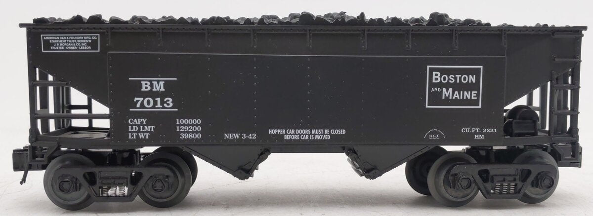 RMT 96242 O Gauge Boston & Maine 2-Bay Hopper #7013 EX
