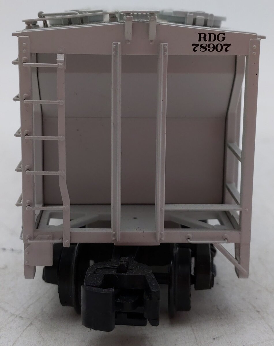 S-Helper 00976 S Scale Reading 3-Bay PS-2 Covered Hopper #78907 EX/Box